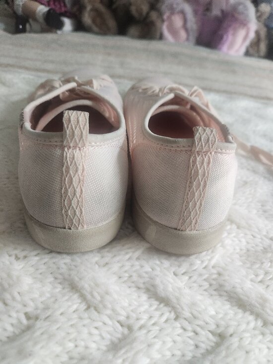 BOBS from Skechers Sneakers - Picture 5 of 7